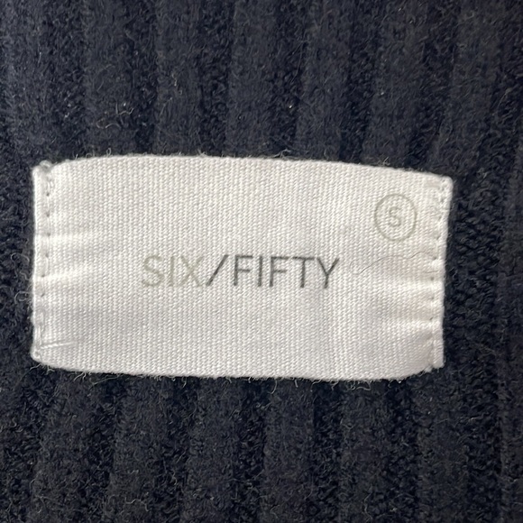 ❤️ SIX / FIFTY Sweater Top Size S - Picture 4 of 5